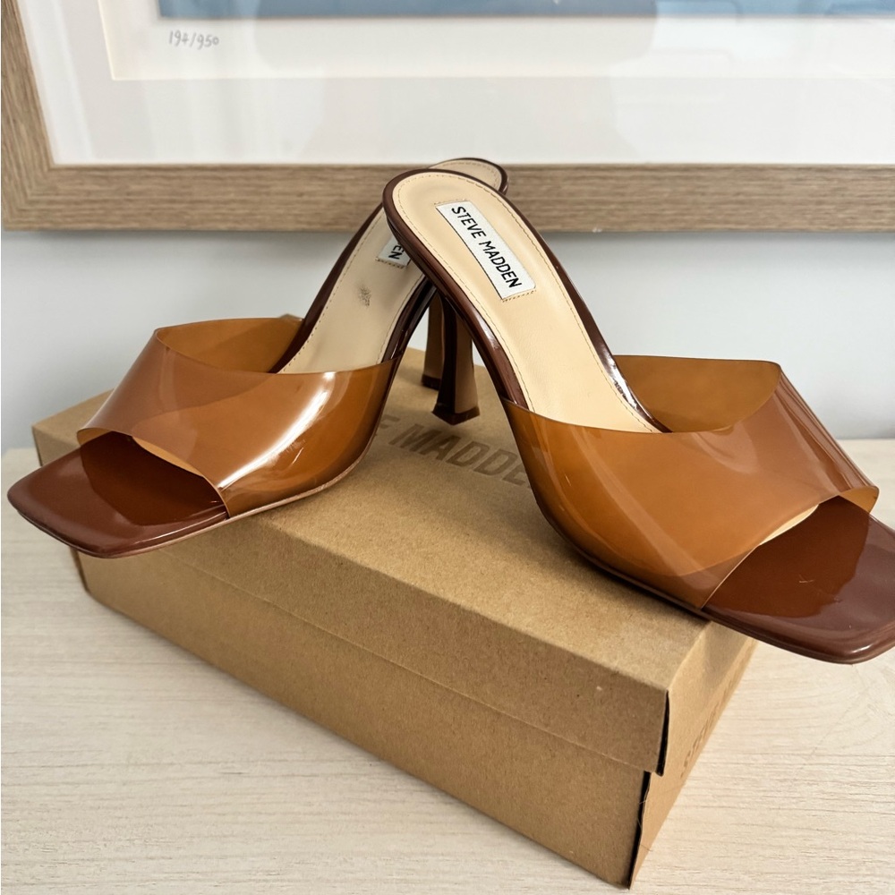 Steve Madden Tan and Brown Women's Heels